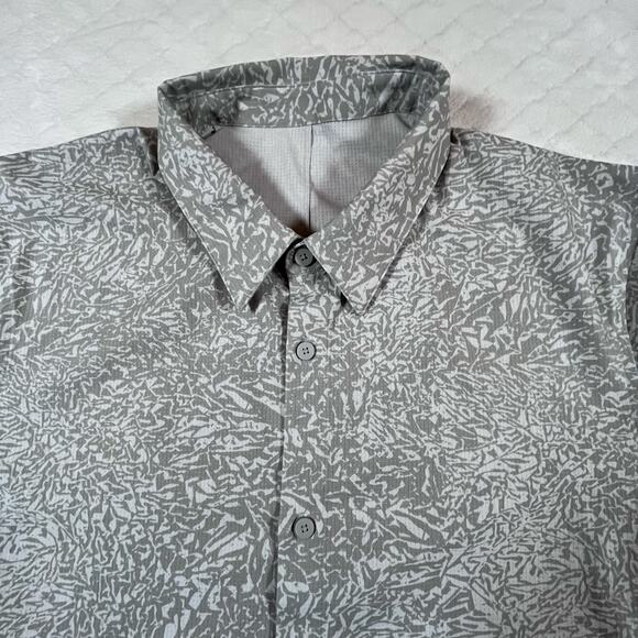 Lululemon Airing Easy Short Sleeve Shirt Crunch M3DWJS Seal Grey Men’s Sz XL - Picture 6 of 6
